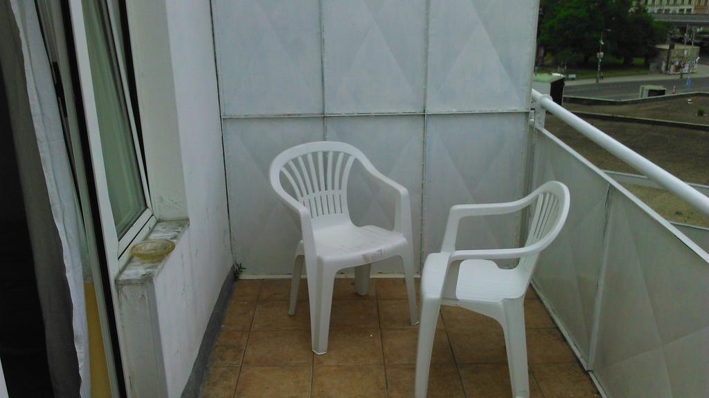 Luxury Family Hotel Royal Palace Πράγα Εξωτερικό φωτογραφία A balcony