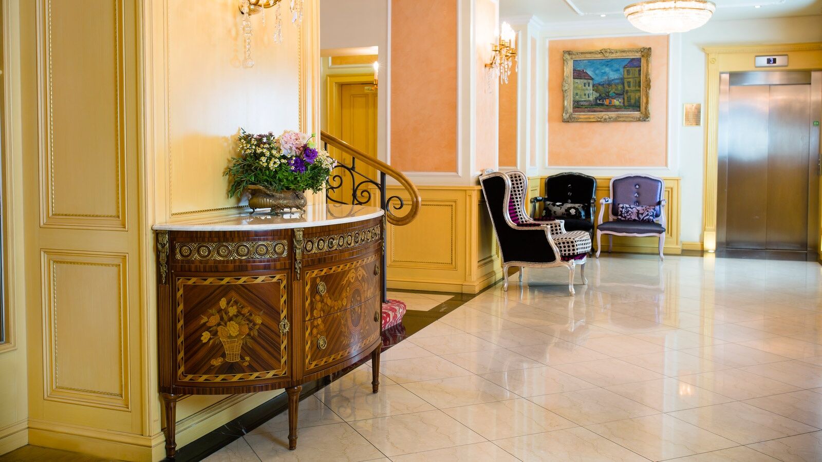 Luxury Family Hotel Royal Palace Πράγα Εσωτερικό φωτογραφία Interior of the hotel