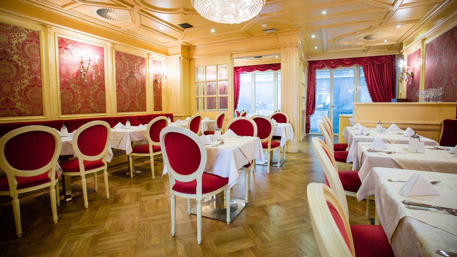 Luxury Family Hotel Royal Palace Πράγα Ανέσεις φωτογραφία Restaurant interior